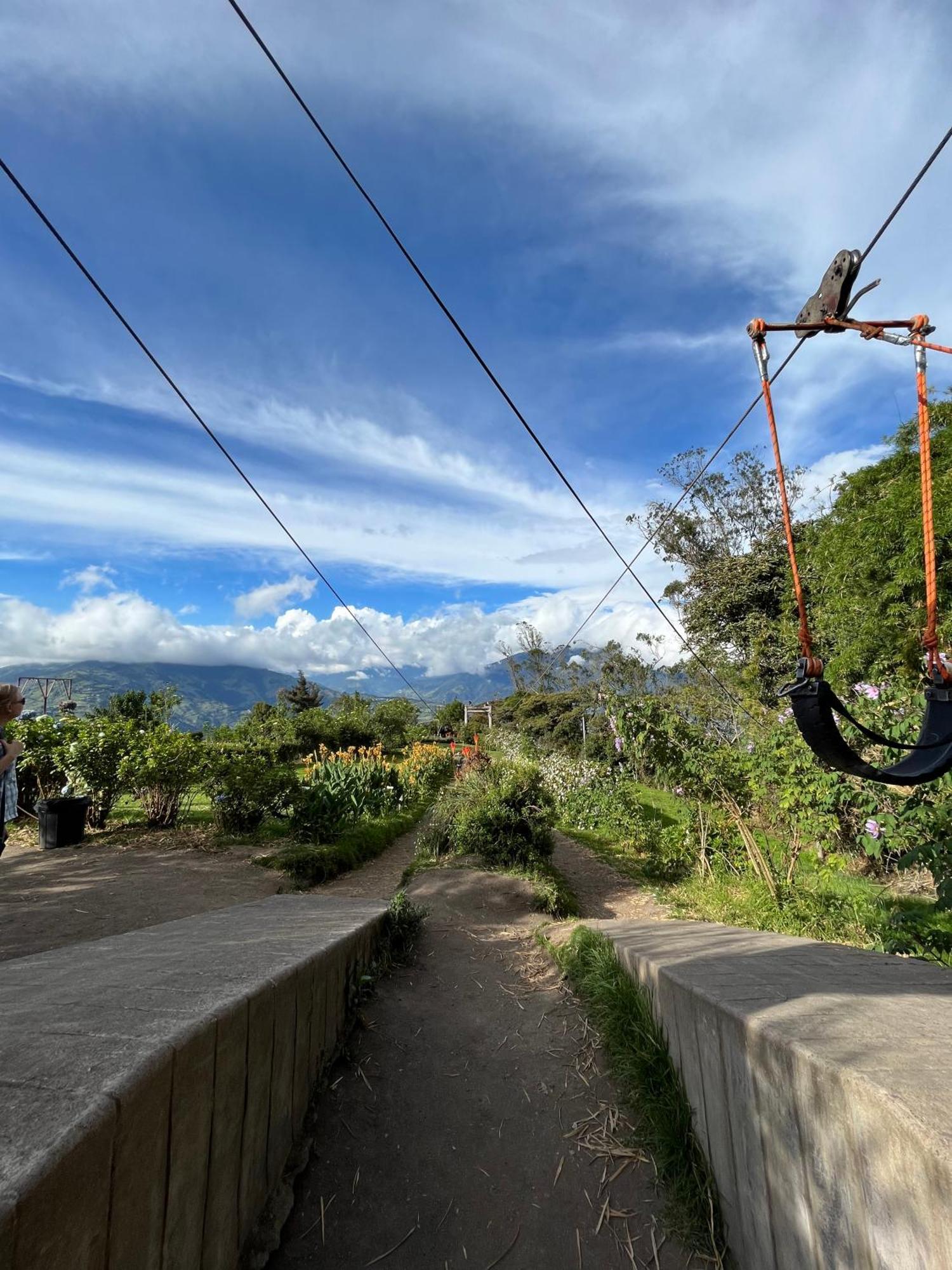 Premium Holiday Cabin - spectacular Tungurahua volcano view Baños Exterior foto